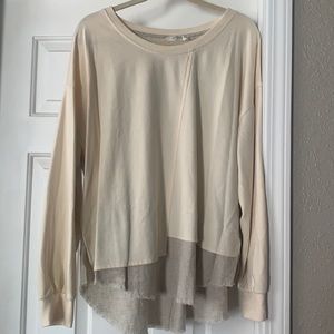 Umgee top with cute details